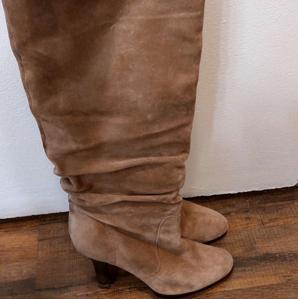 Sofft Women Boots Beige Suede Size 8